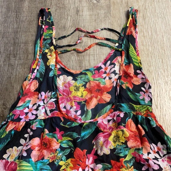 Rip Curl Dress - Picture 2 of 2